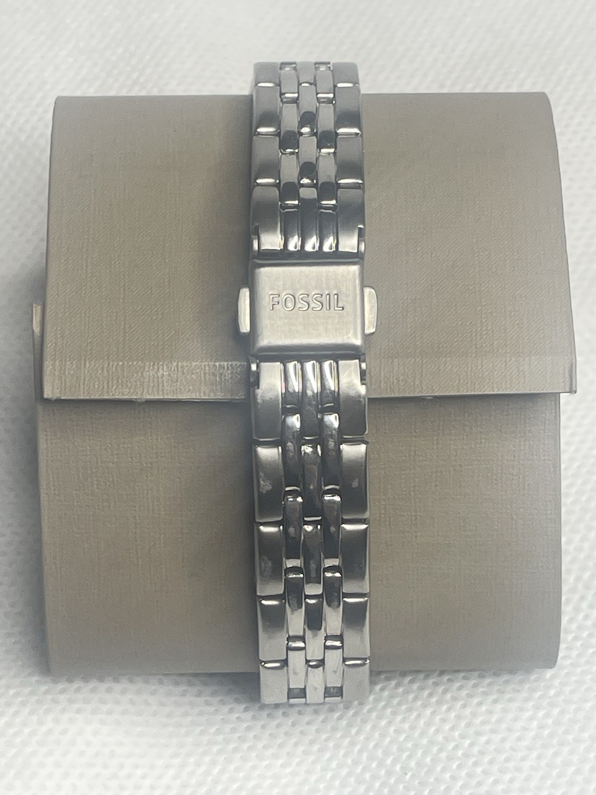 Fossil Scarlette Royal Oyster Stainless Steel Watch Blue Silver Gemstones ES4902