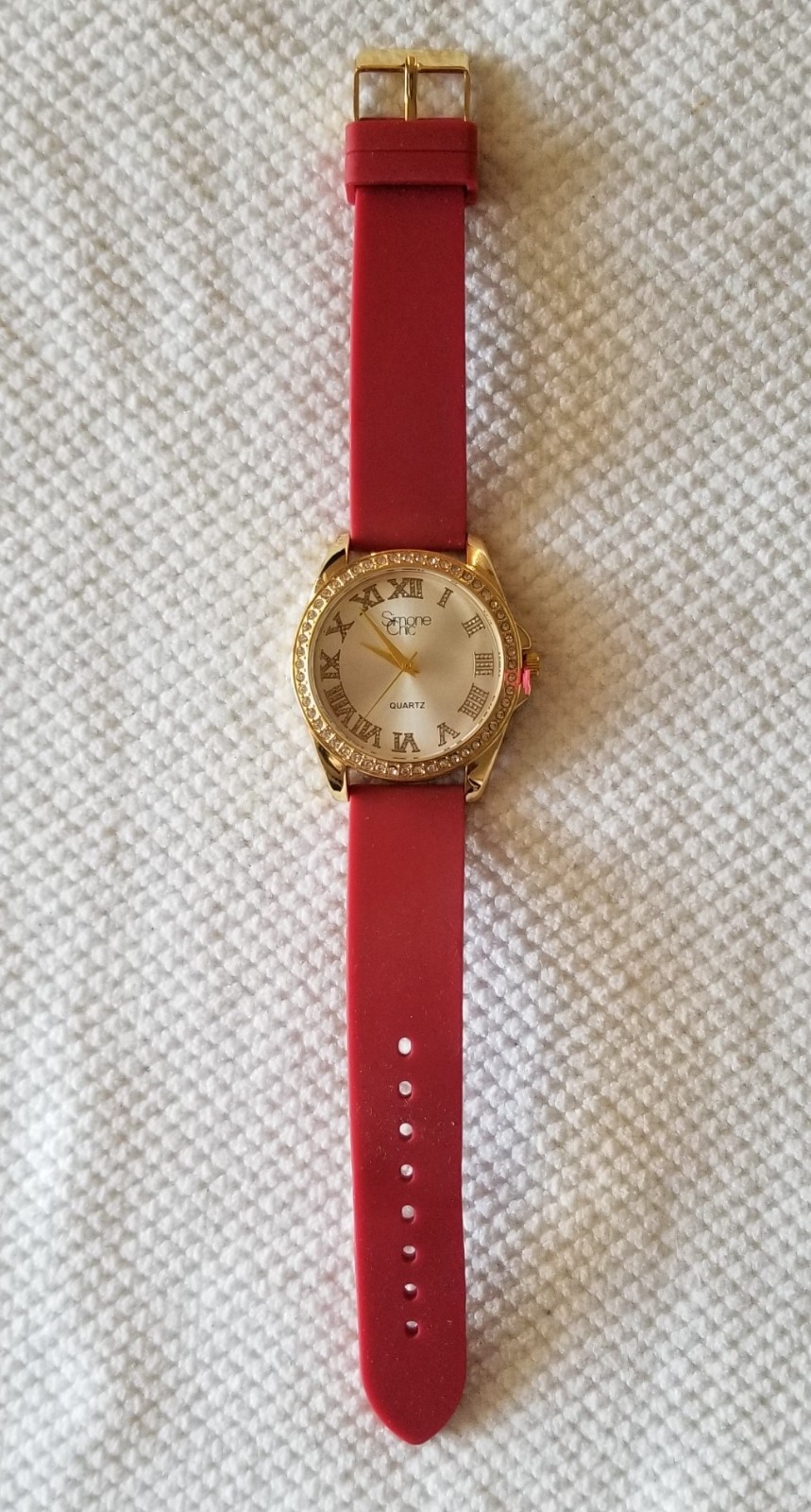 NWOT Simone Chic Gold Tone Watch Crystal Bezel Red Rubber Band 6″-8″ Running