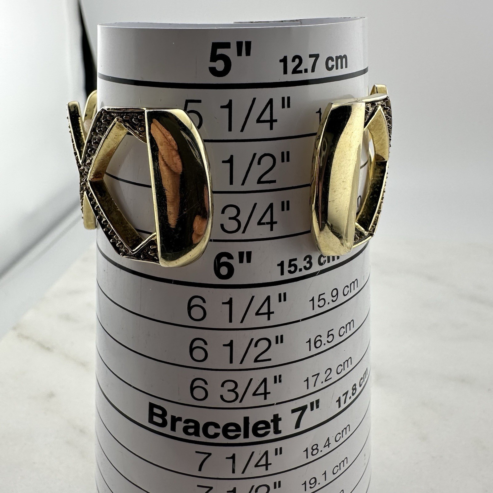 Narmi Women’s Gold Tone Cuff Watch, Size 6” – Has New Battery