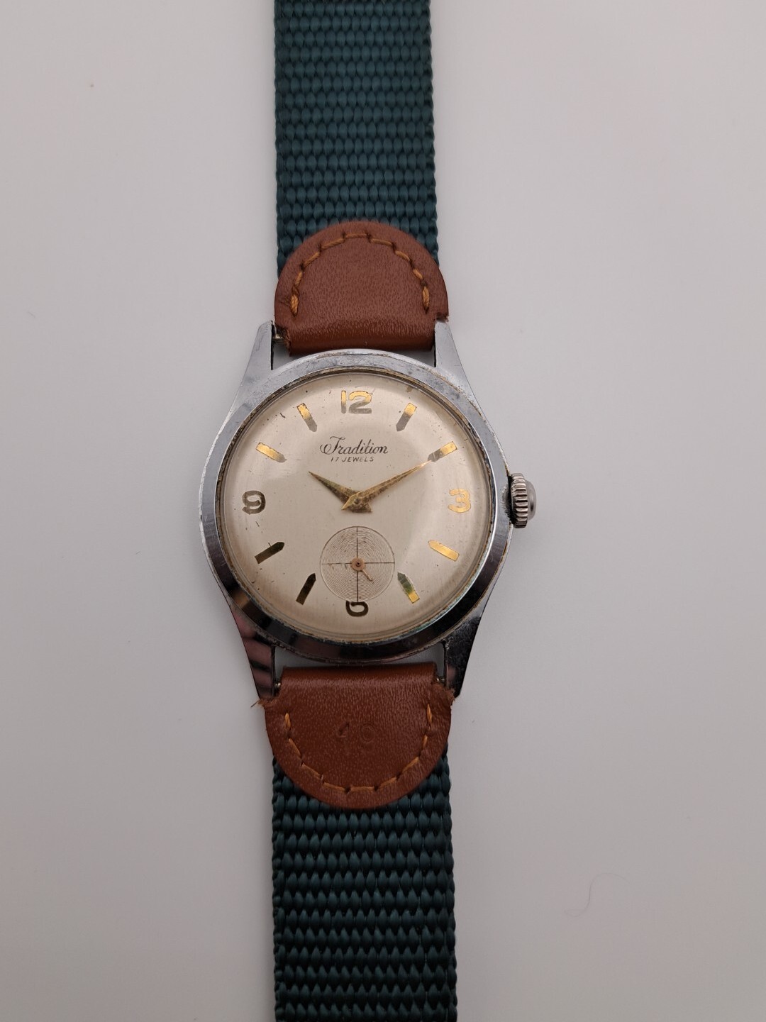 Tradition 17 jewel waterproof, Anti Magnetic, Shock Resistant Watch Runs