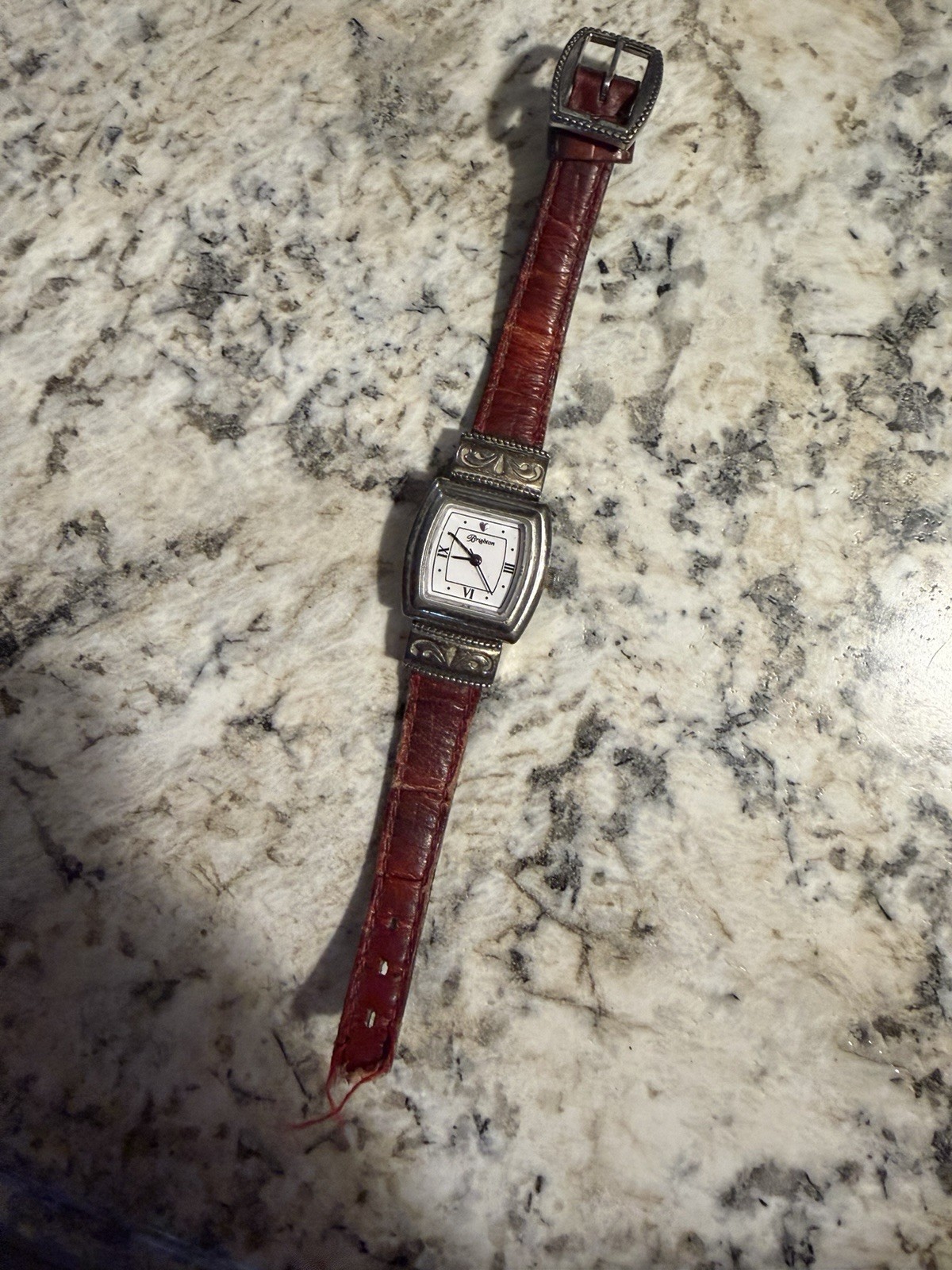 Women’s BRIGHTON Waterford Silver Tone Black/Red Leather Reversible Watch, Runs