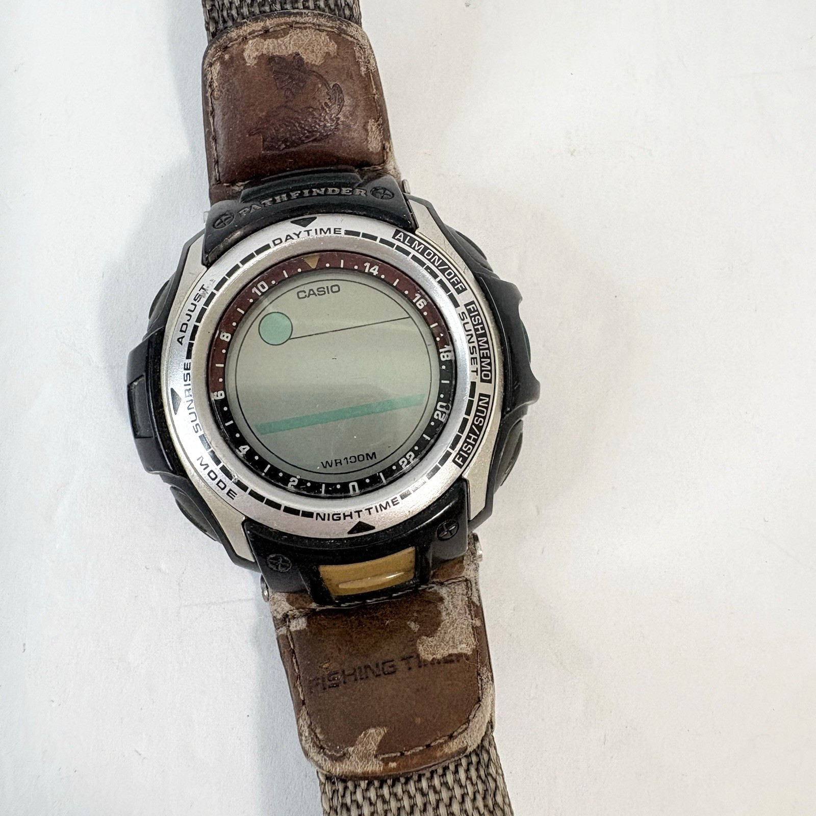 Casio Pathfinder Watch Fishing Timer 2632 PAS 400B FOR PARTS OR REPAIR