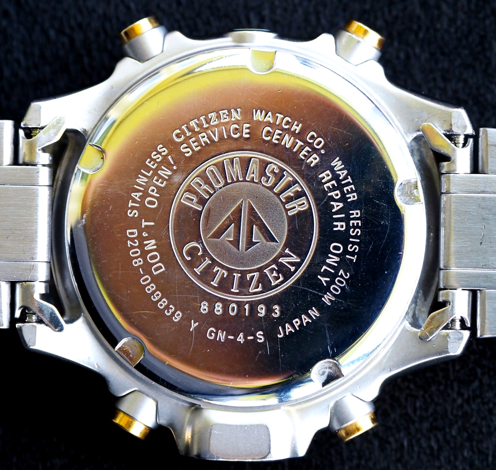 Citizen Promaster Aqualand Hyper D208 Depth Sensor Diver watch C023