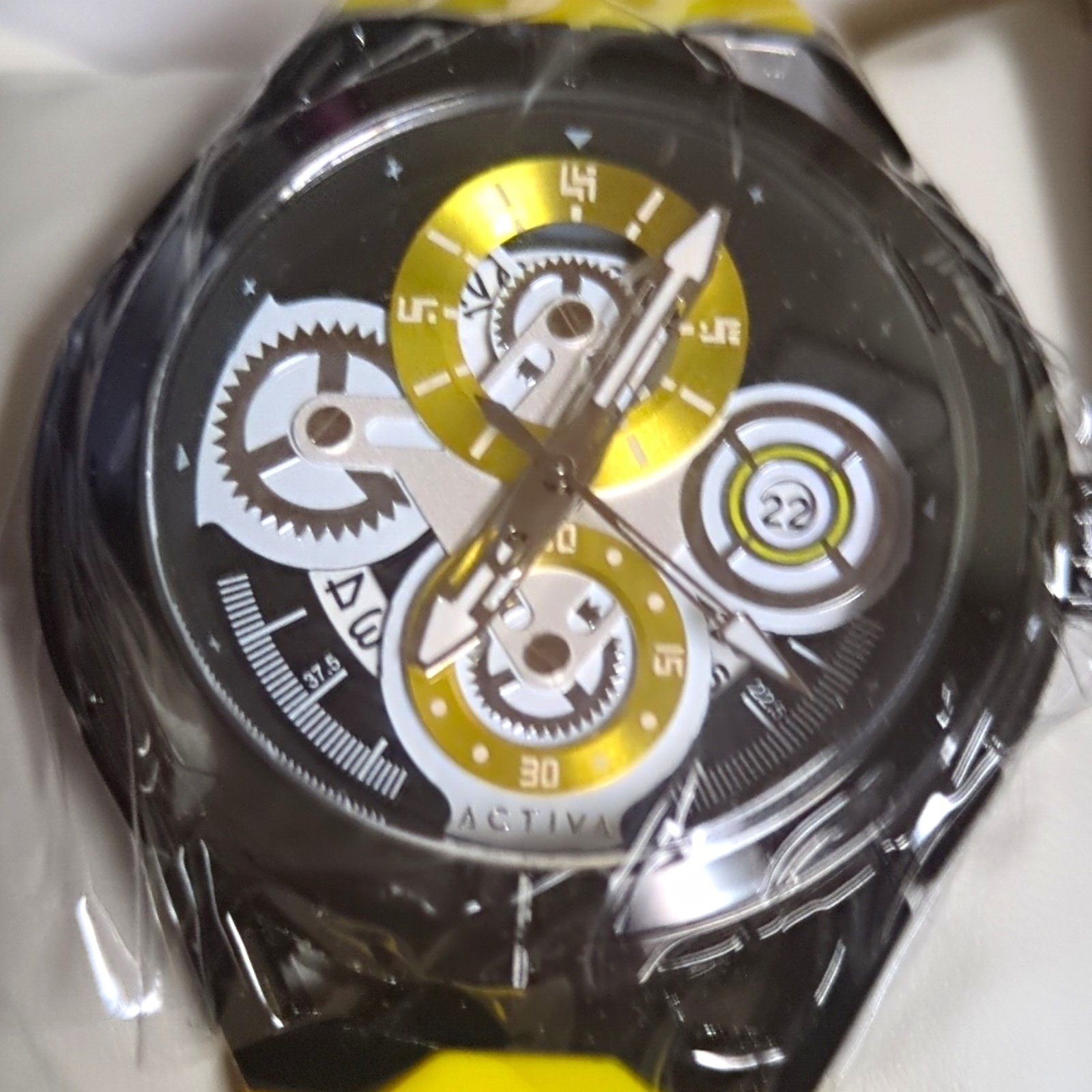 Activa Unisex Quartz Sports Watch Date Black Dial 44mm Yellow Silicone w/Box