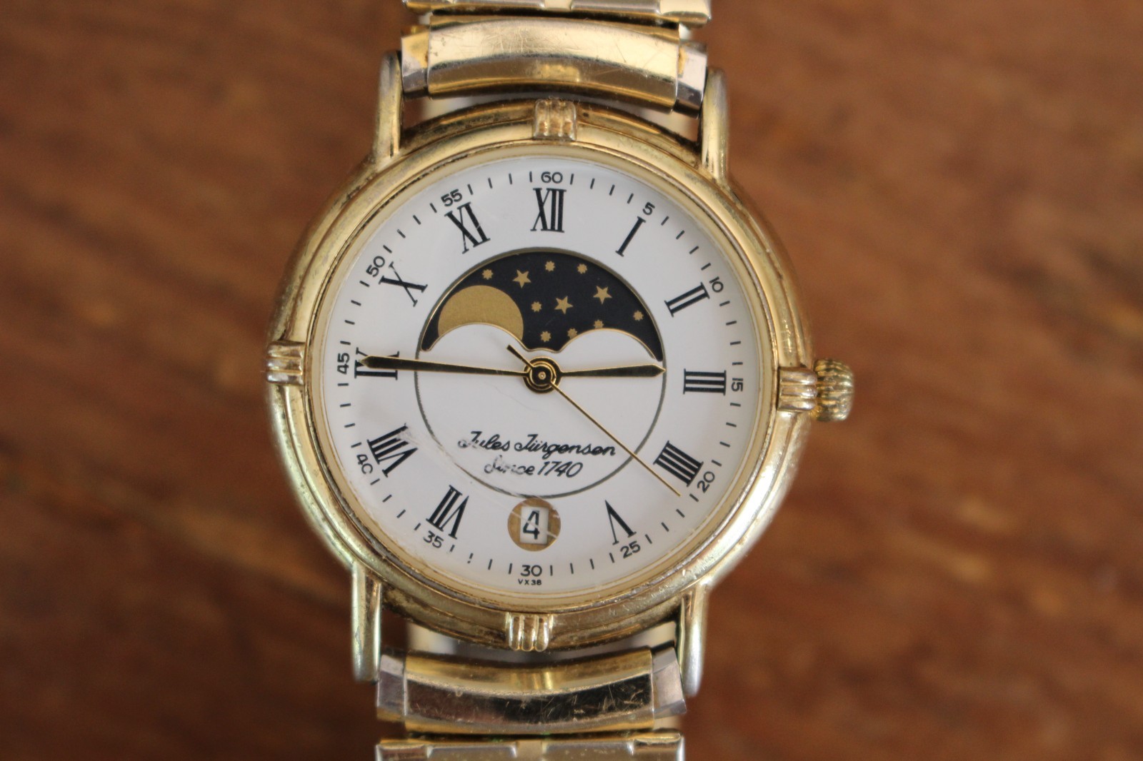 Jules Jurgensen Vintage Moon Phase Watch Gold Tone Roman Numerals Date