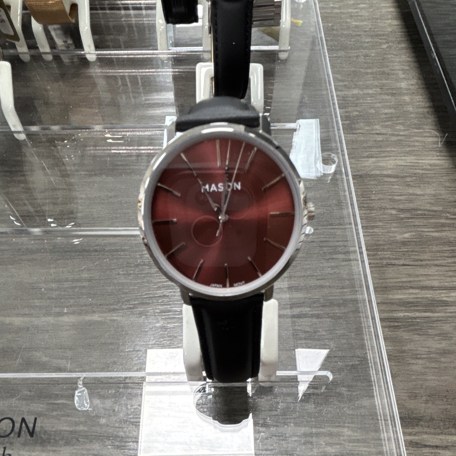 MASON Analog Wristwatch Silver Case Black Leather Strap Red Dial