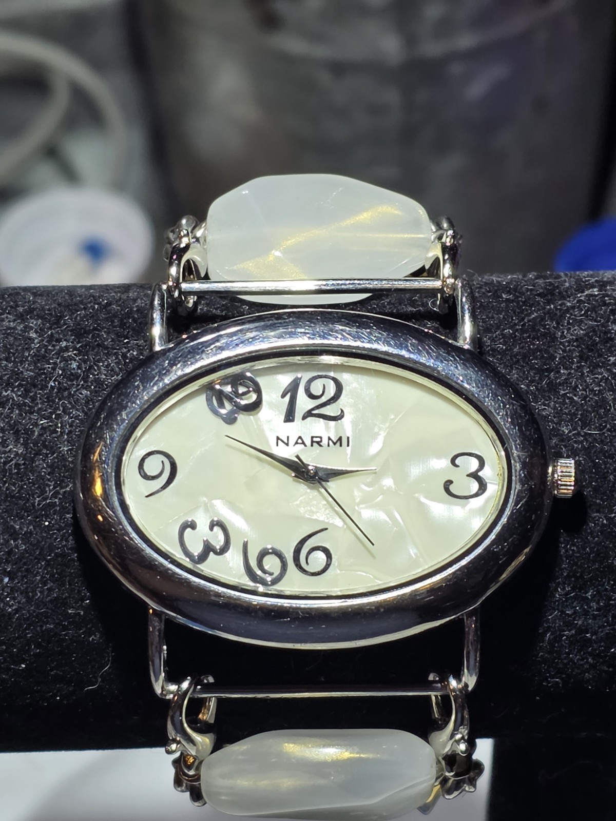 Narmi 3520 Vintage Womens Watch Face Mother of Pearl Dial BRAND NEW BATTERY! Y2k