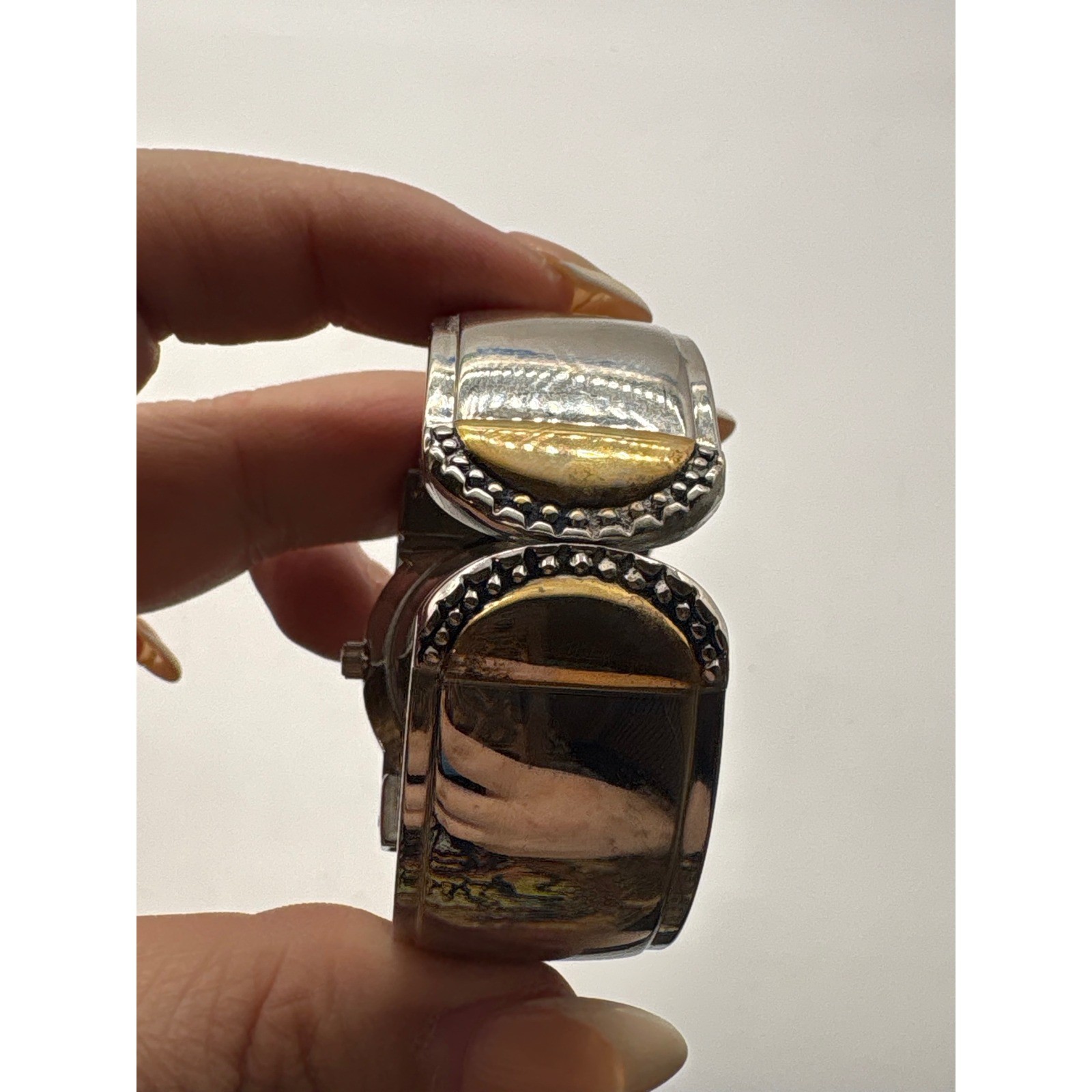 Geneva Elite Womens Two Tone Silver Gold Bracelet Cuff Watch #890 Japan Movt