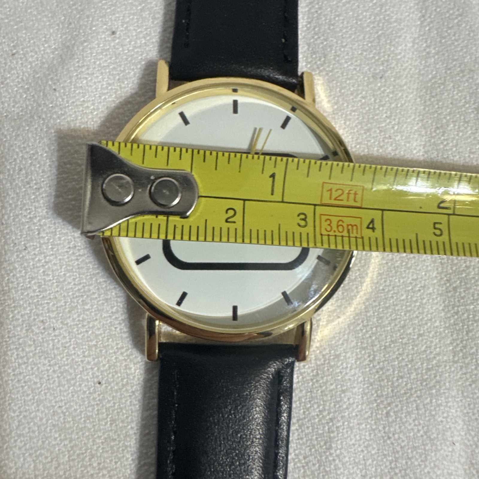 GLOCK 17 WATCH: HANDGUN, GUN, PISTOL, BULLETS, RARE COLLECTIBLE!