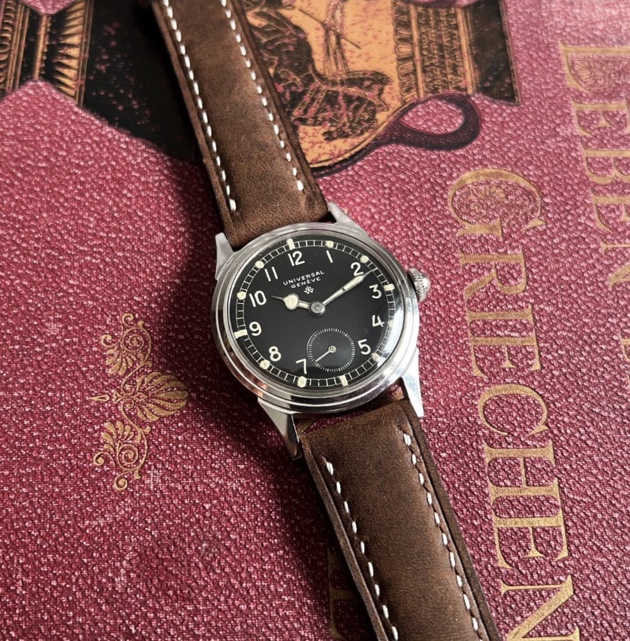 UNIVERSAL GENEVE Swiss Military Wrist Watch black D WWII 1940 s Men