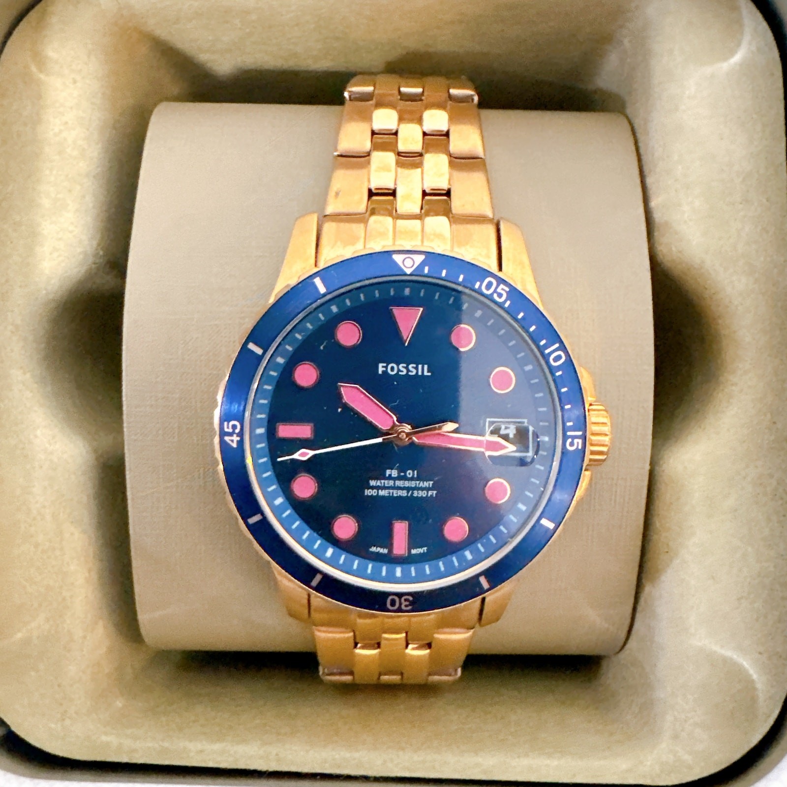 Fossil ES4767 Fb-01 Rose Gold Round Stainless Steel Watch