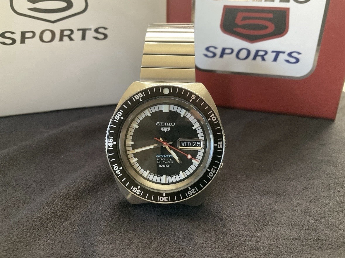 Seiko 5 Sports Automatic SRPK17 Limited Edition Day/Date