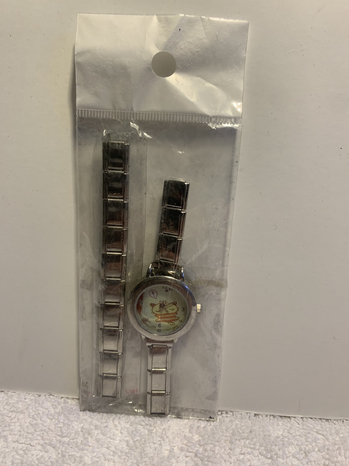 Vintage New Sanrio Nyago Sleeping Cat Wristwatch with Adjustable/Expandable Band