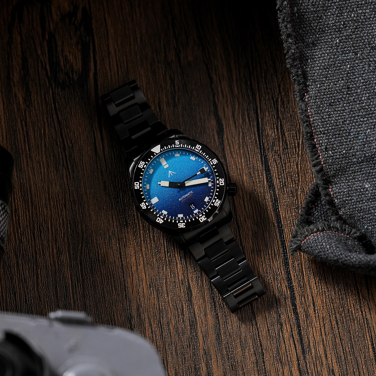 39mm Automatic Watch PT5000 Sapphire Luminova 200M Waterproof Stainless Steel