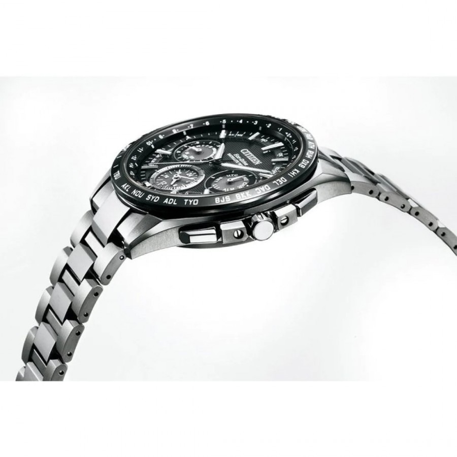 CITIZEN SATELLITE WATCH CC9015-54E