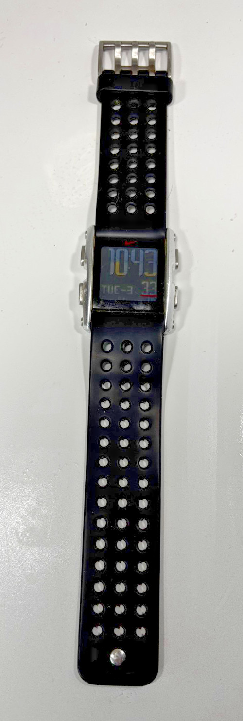 Nike TorqueI WC0067 Aluminum Black/Silver/Red Digital Chronograph Watch Silicone