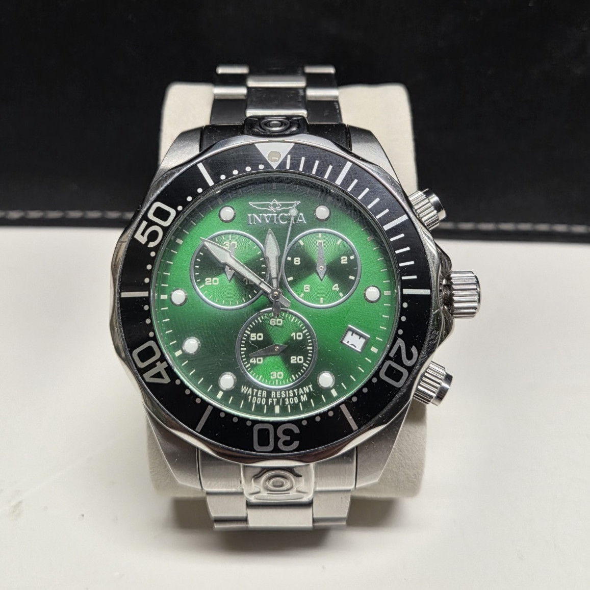 Invicta Pro Diver Men’s Green Dial Quartz Chronograph Date 40mm SS 100m
