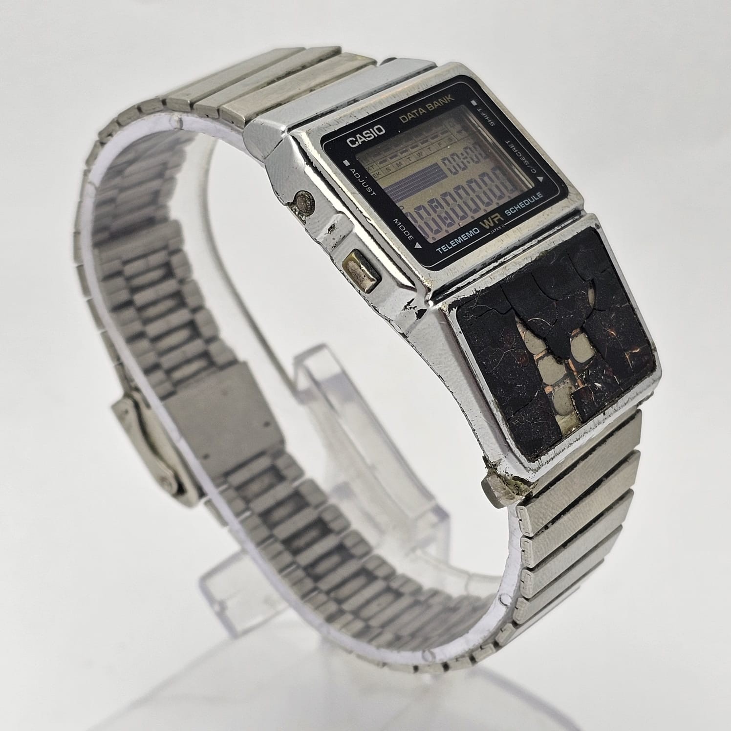 Casio DBC-610 Databank Quartz Vintage Men’s Watch