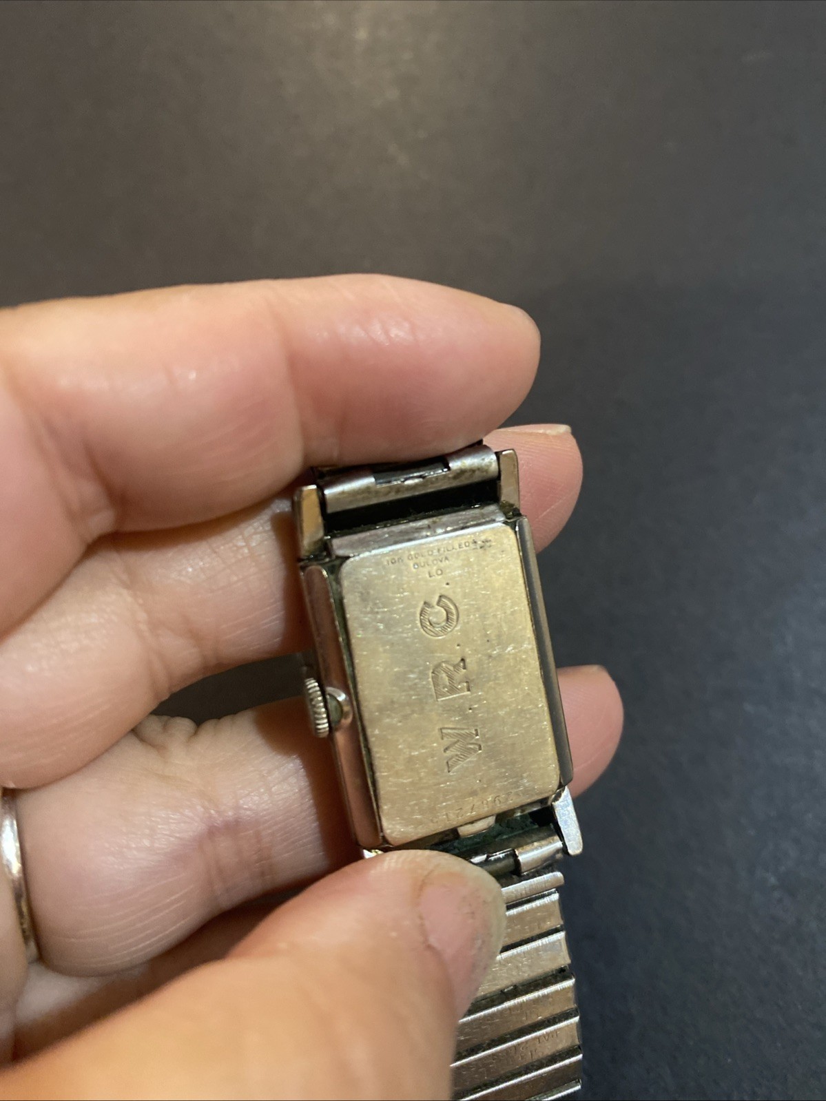 Vintage 10K gold Filled Men’s Bulova USA ‘Academy Award’ Winding Wrist Watch