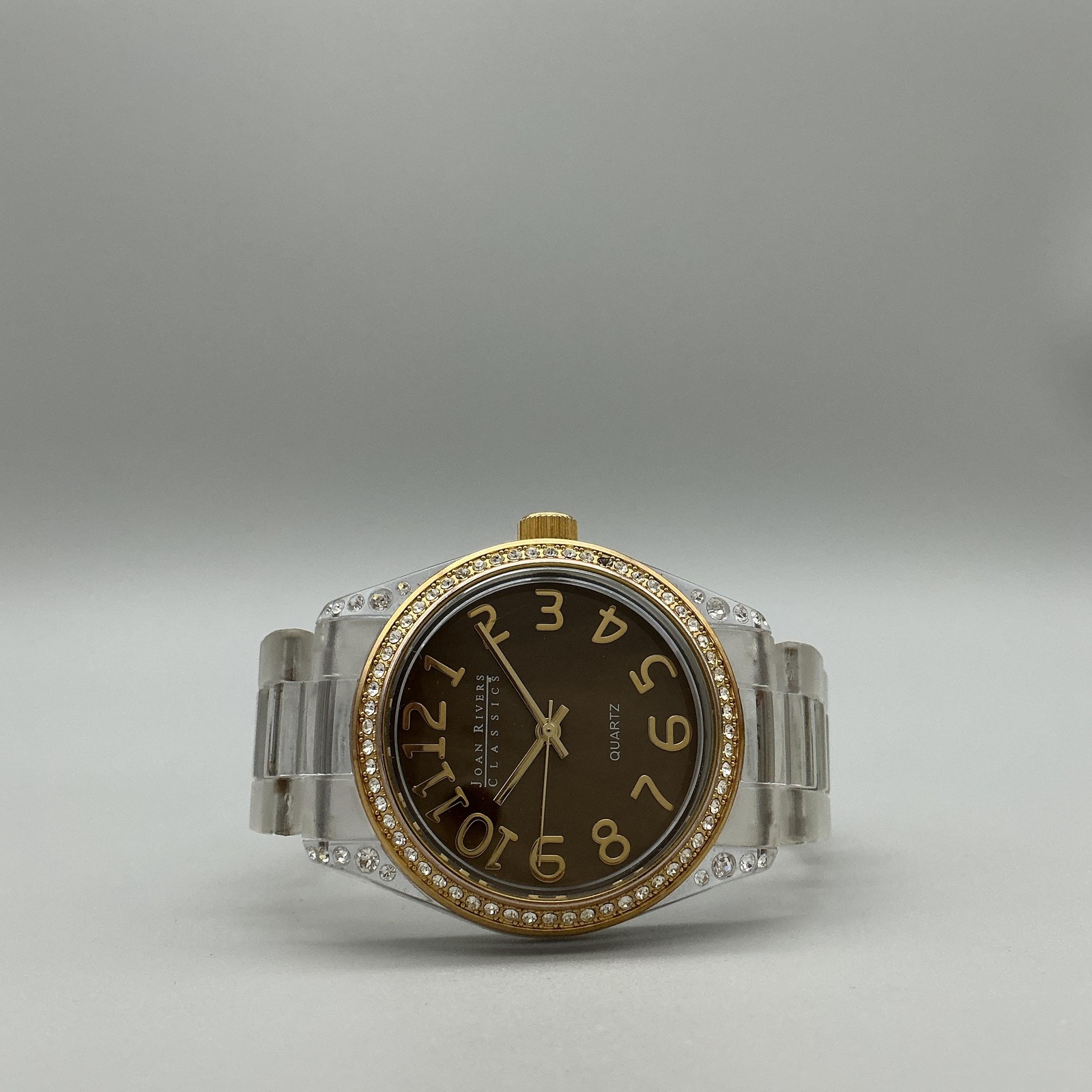 Joan Rivers Classics Womens Watch 36mm Gold Tone Crystals New Battery 7.75″