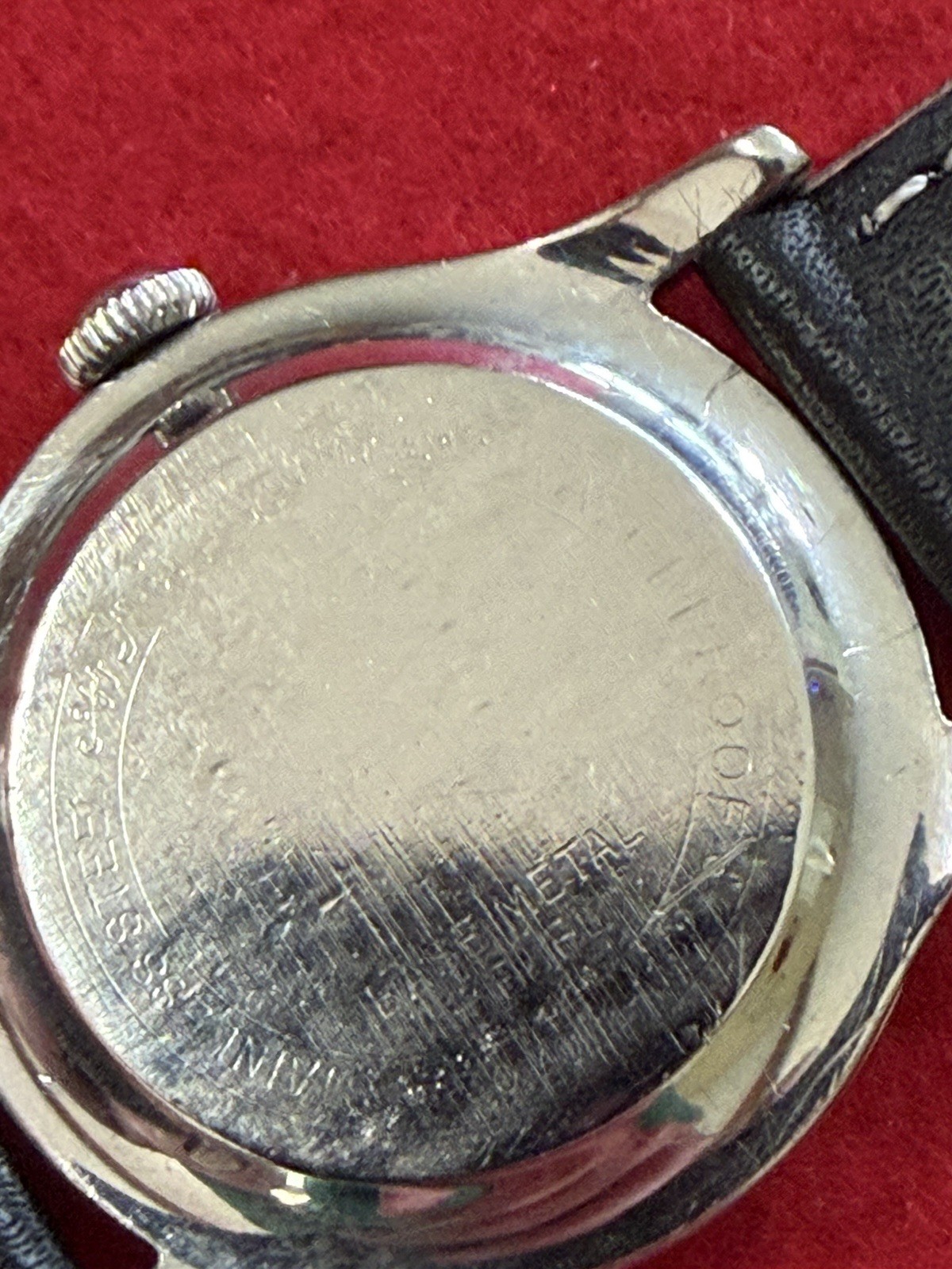 Vintage 1950’s Man’s Wyler Navigator 17j Swiss Incaflex Wristwatch-Runs Great