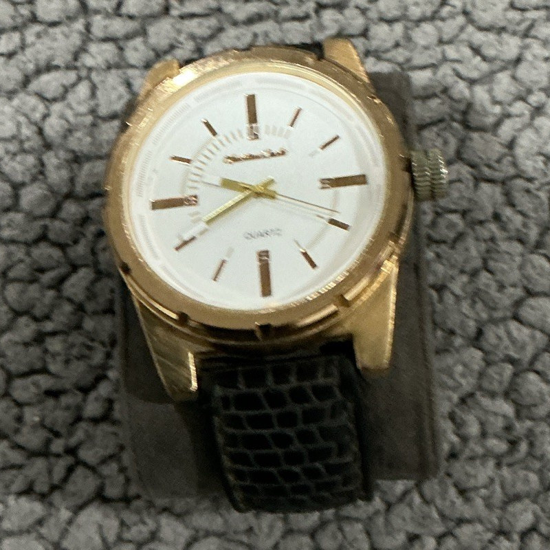 Gold-Tone Round Analog Wristwatch, White Dial, Black Leather Strap, Classic