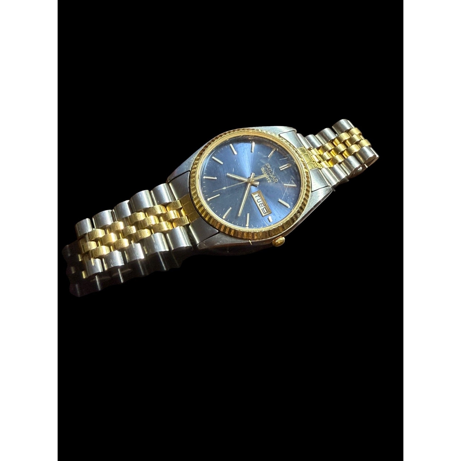 Pulsar Quartz Day Date Two-Tone Men’s Wristwatch Blue Dial Stainless Steel