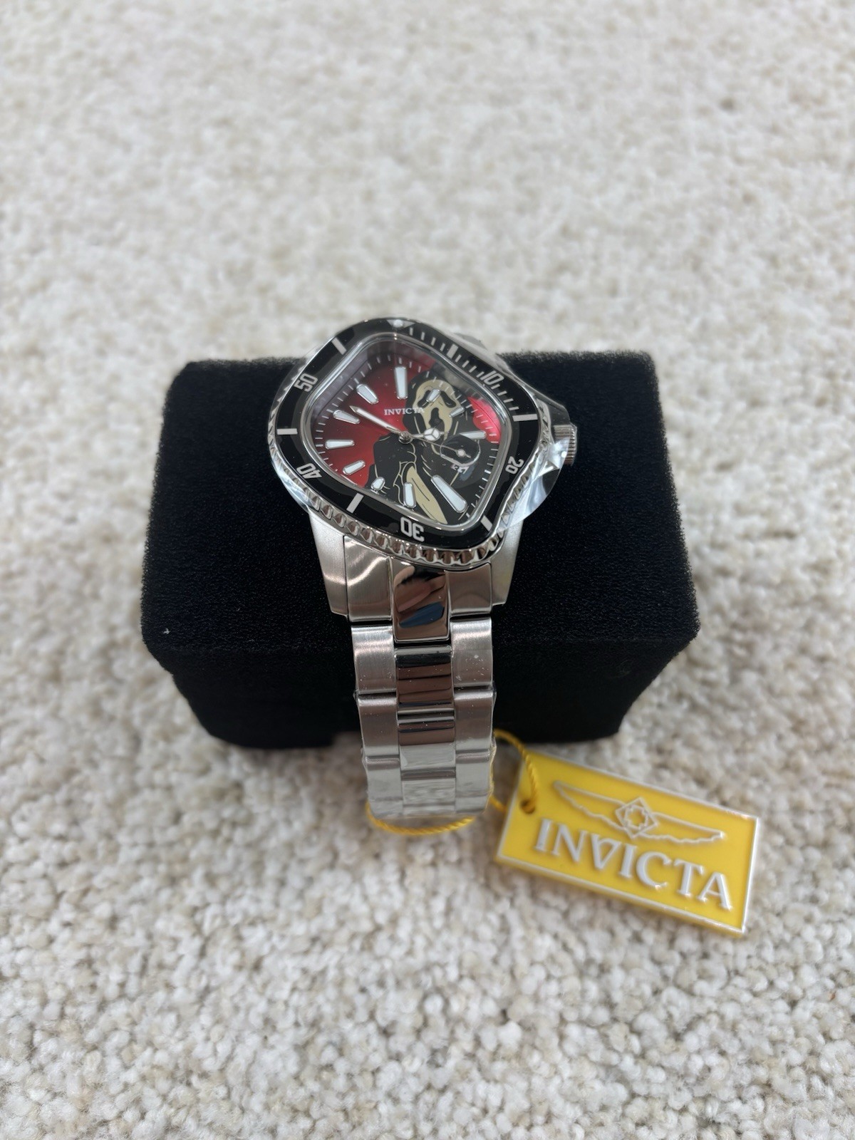 Invicta Artist Surreal Men’s Scream Silver Tone SS Watch 40mm New