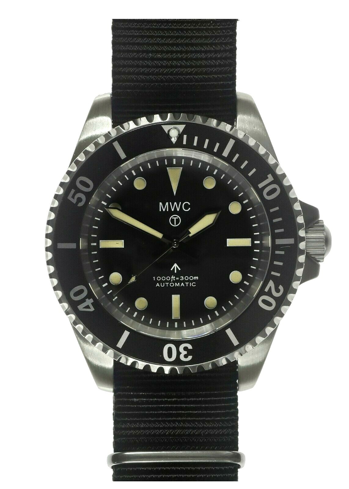 MWC 24 Jewel Classic 1982 Pattern Retro Divers Watch + Sapphire Crystal -No Date