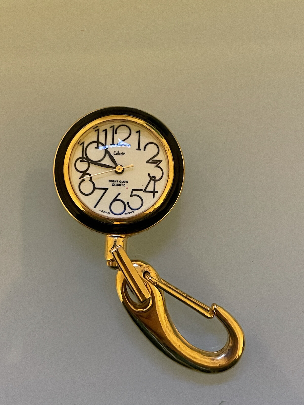 New Coolezio Glow In The Dark Keychain Watch Analog Gold Color