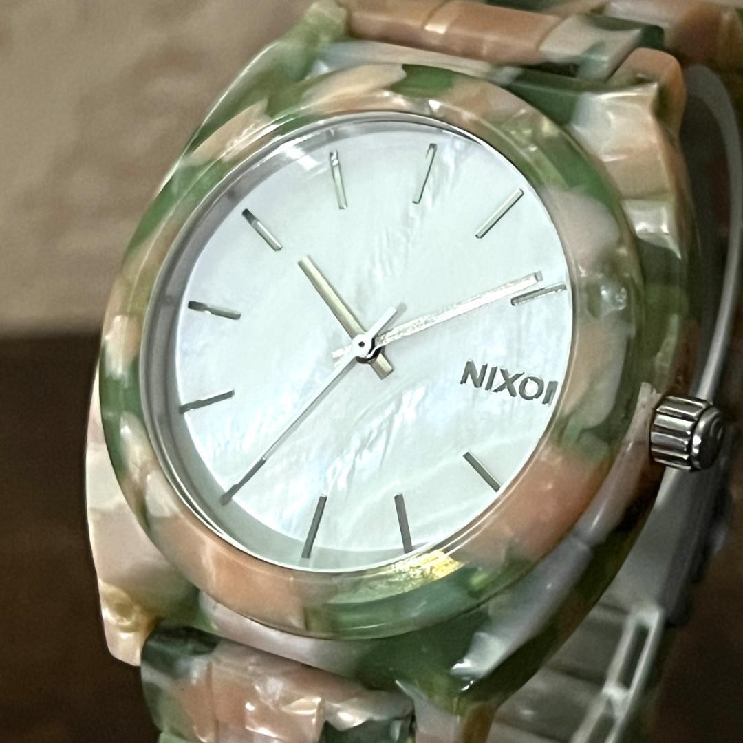 NIXON TIME TELLER watch, marble pattern, mother-of-pearl dial, working condition