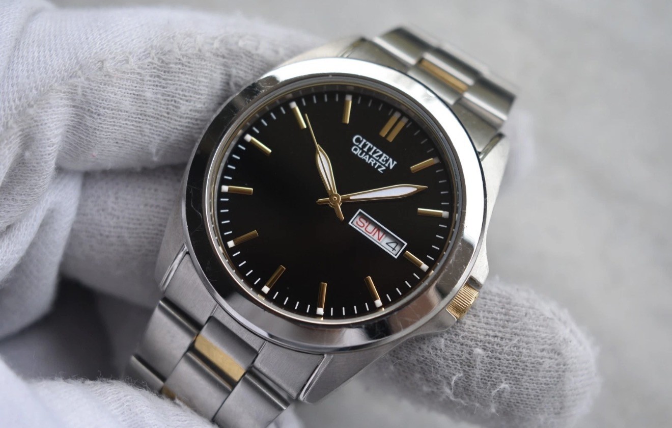 Citizen Quartz Two Tone Men’s Solar Quartz Bracelet Watch Black Dial Day Date