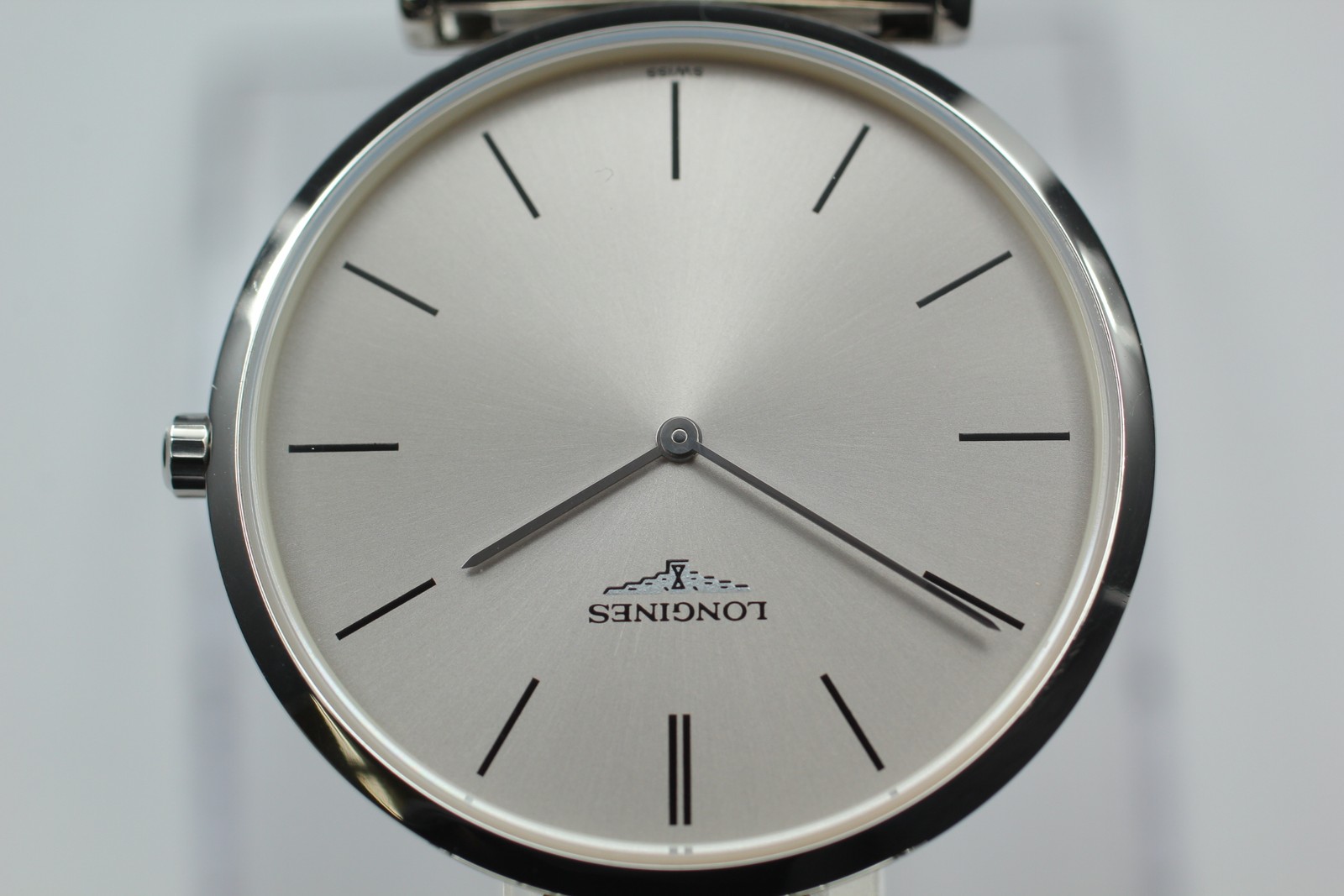 [Near Mint w/ Papers] Longines Grand Classic L4.709.4 Silver Quartz Men’s Watch