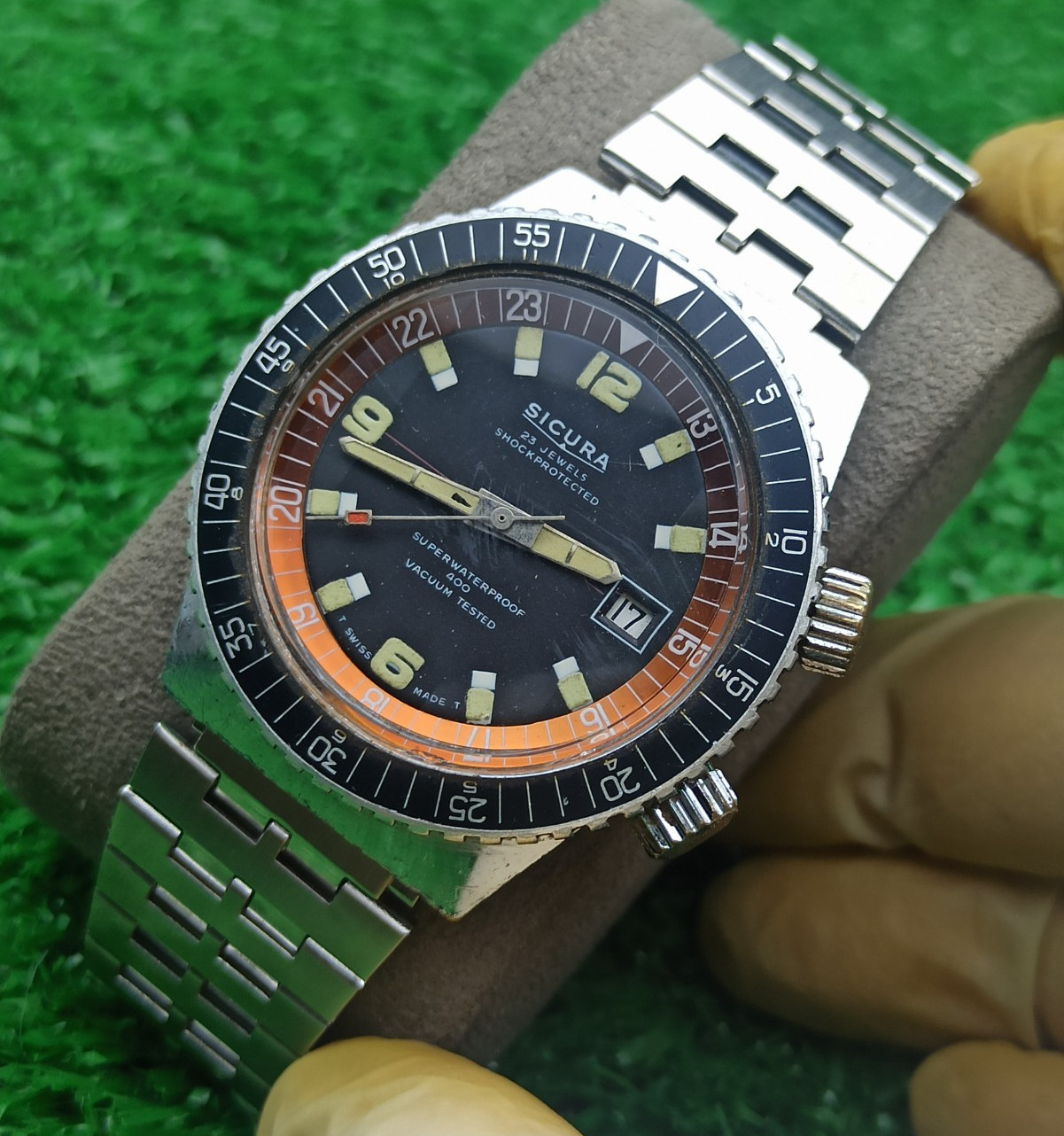Vintage Sicura Breitling Diver Watch Superwaterproof 400 Vacuum Tested Swiss 70s