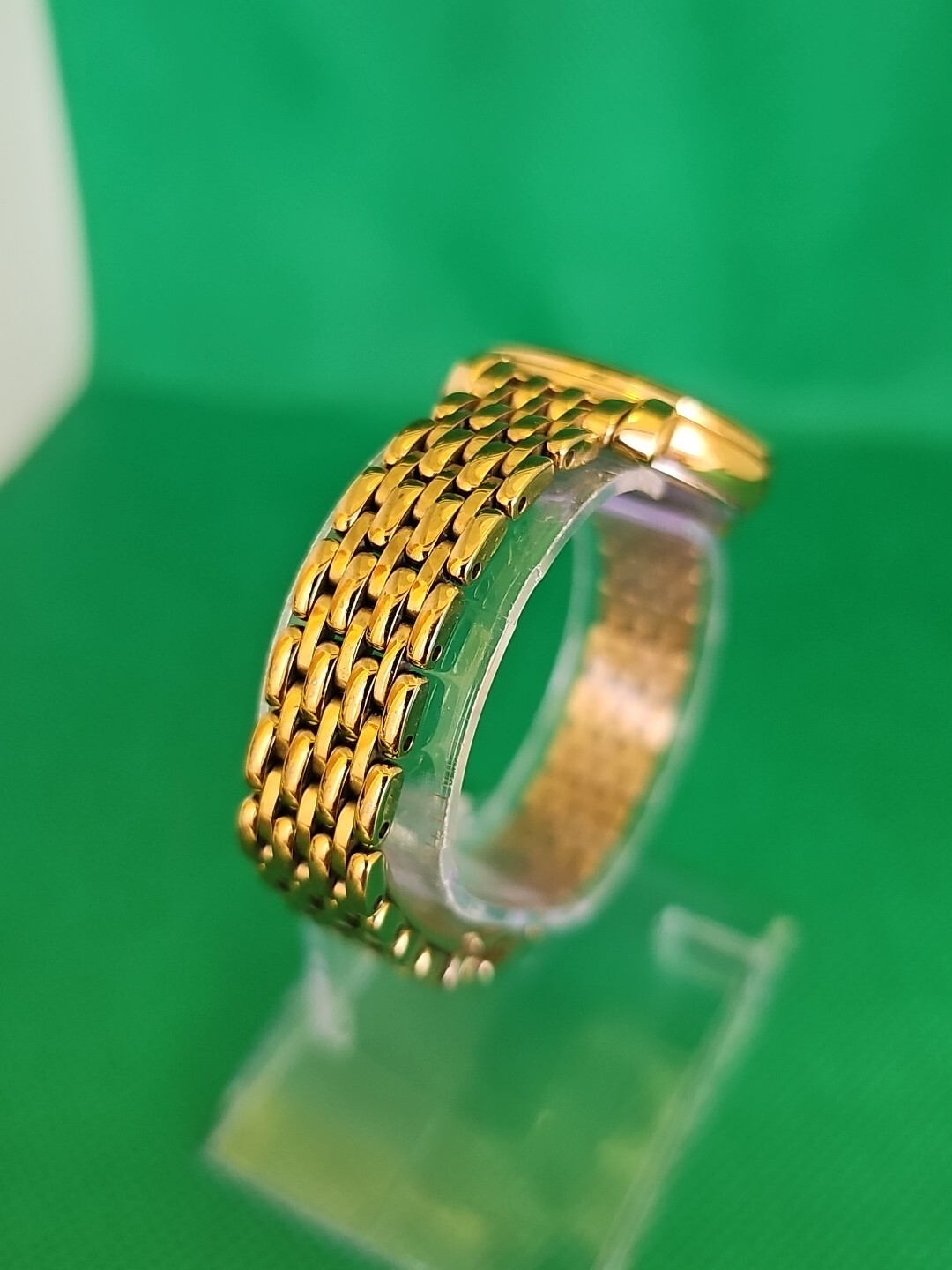 Seiko 28mm Ladies Watch ( For An 18cm Wrist Or Smaller )