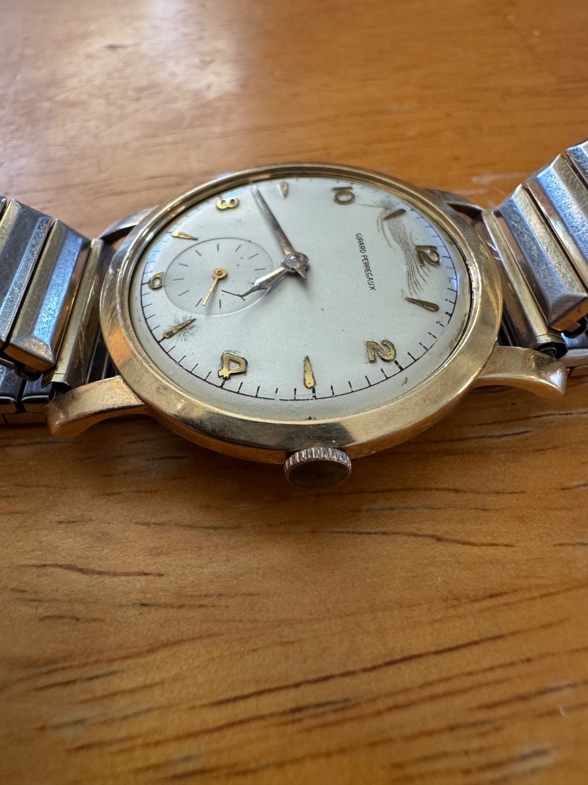 VINTAGE GIRARD PERREGAUX 14k SOLID GOLD SUB SECOND WATCH – REPAIR/PROJECT