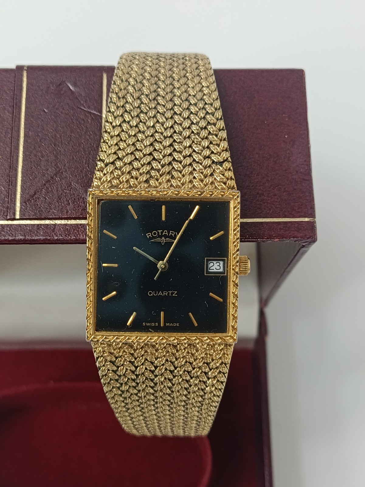 Vintage Rotary Quartz Gold Plated Dress Watch Black Dial Date Box 17cm