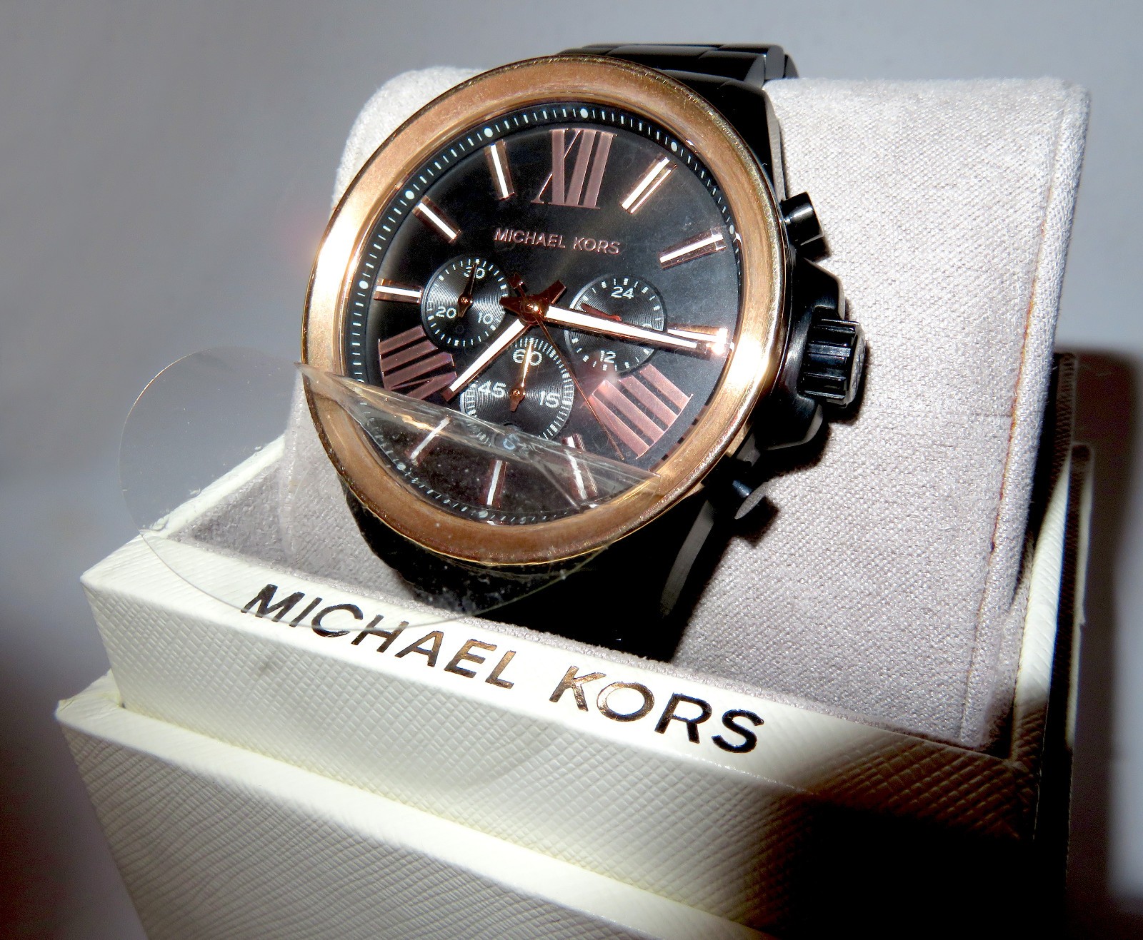 MICAHEL KORS Authentic Wren Black Rose Gold Chronograph MK8933 Men’s Watch