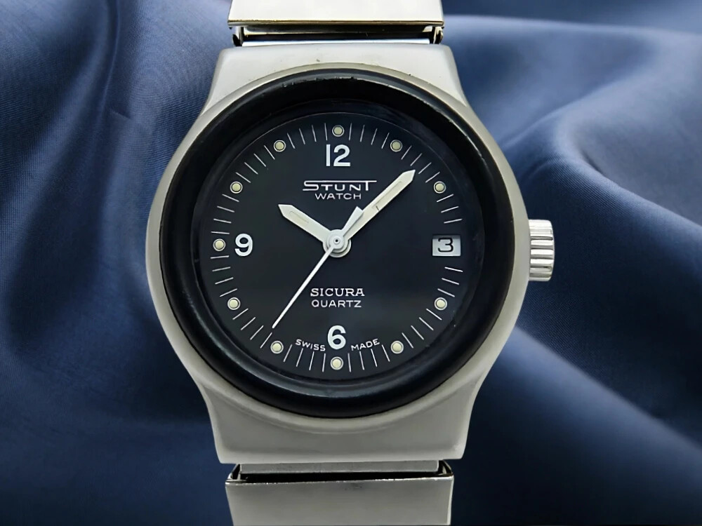 SICURA Stunt Watch MODEL DEPOSE 8501 SS Black Dial Date Quartz 30mm Unisex watch