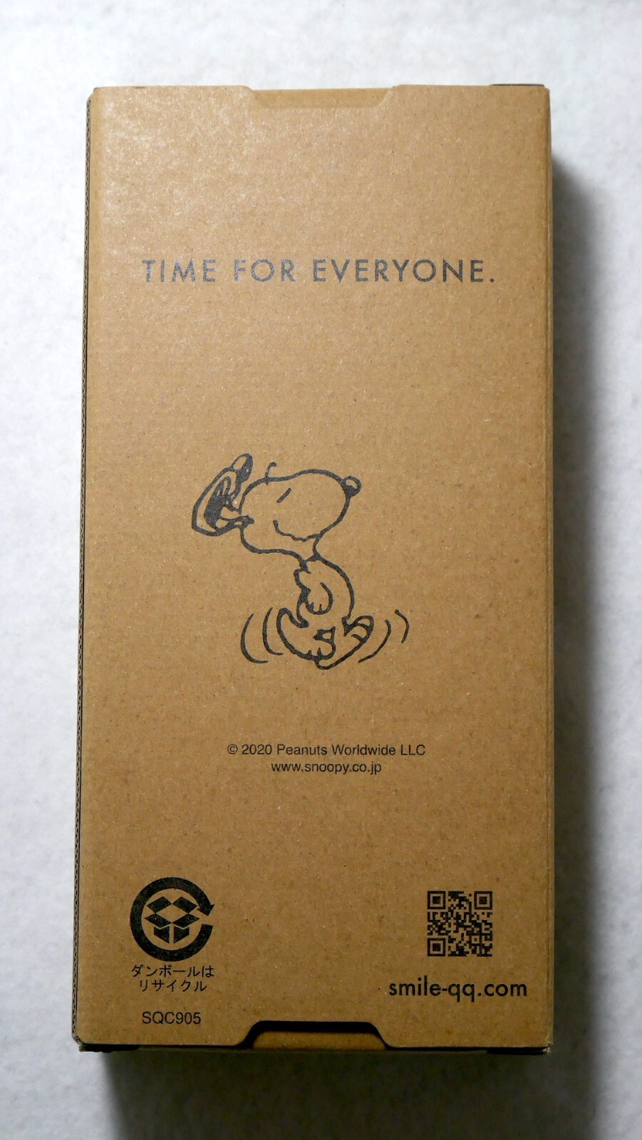 CITIZEN Q&Q Snoopy Charlie Brown Peanuts Watch RP01-806 White Solar Power