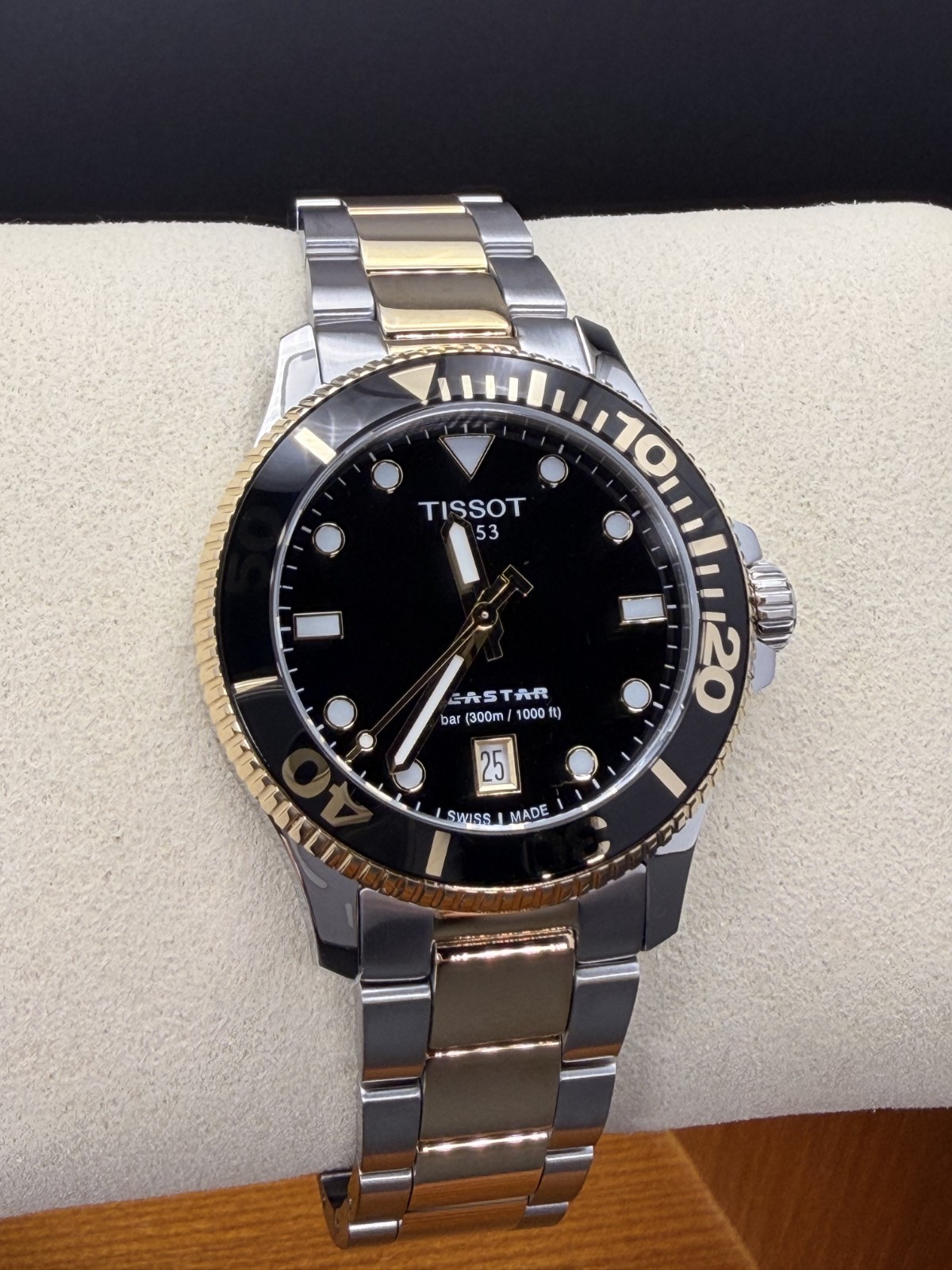TISSOT SEASTAR 1000 QUARTZ BLACK DIAL UNISEX WATCH 36MM T120.210.22.051.00