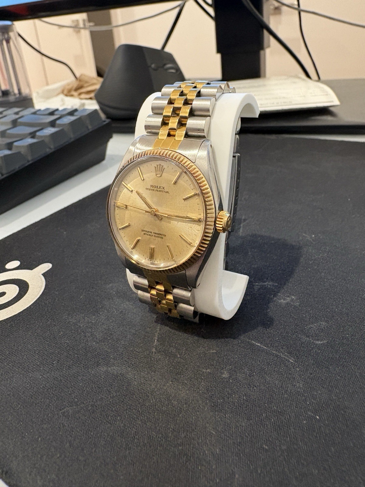 Men’s Rolex Oyster Perpetual 18K 34mm 6.5″ Ref.#1005 Gold Dial Fluted Bezel
