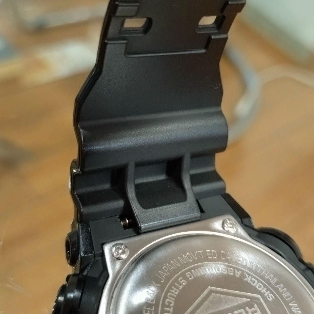 CASIO G-SHOCK GA-710GB Black & Gold 【USED】