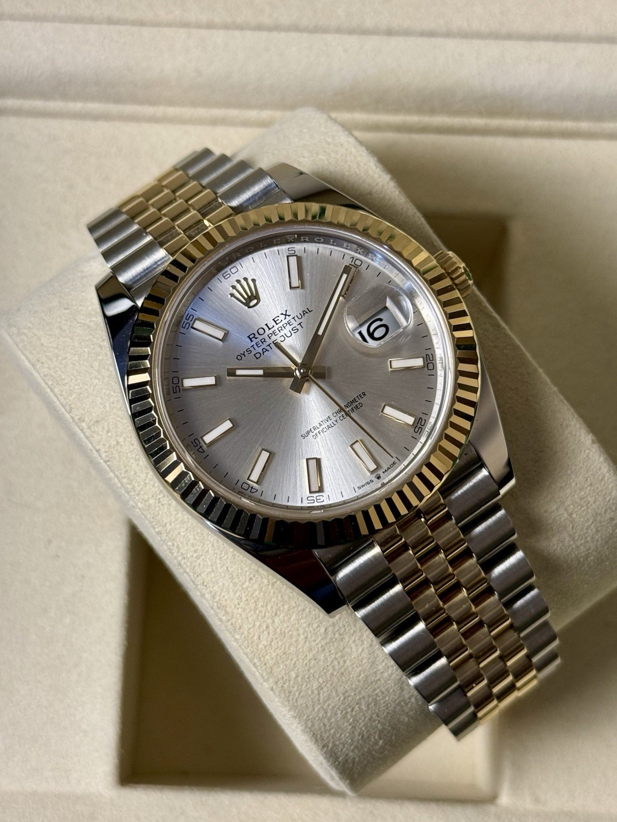 2025 Rolex Datejust 41 126333 Mint Condition Silver Dial B&P