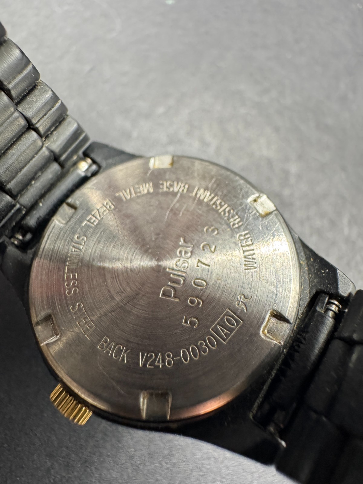 Vtg Pulsar Day Date Watch Black Dial Black Metal Band V248-0030 22.6mm