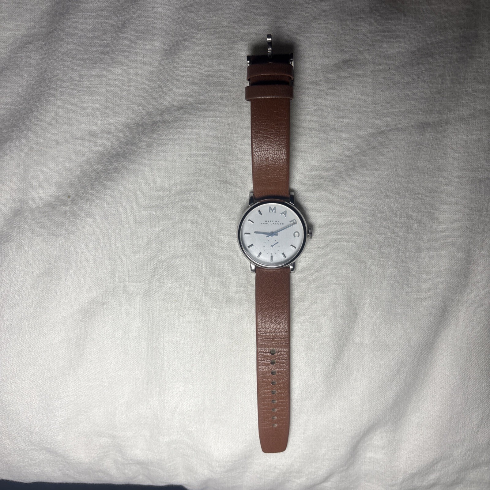 MARC JACOBS MBM1265 BAKER BROWN/SILVER WATCH * PRELOVED* CLASSY* NEEDS BATTERY