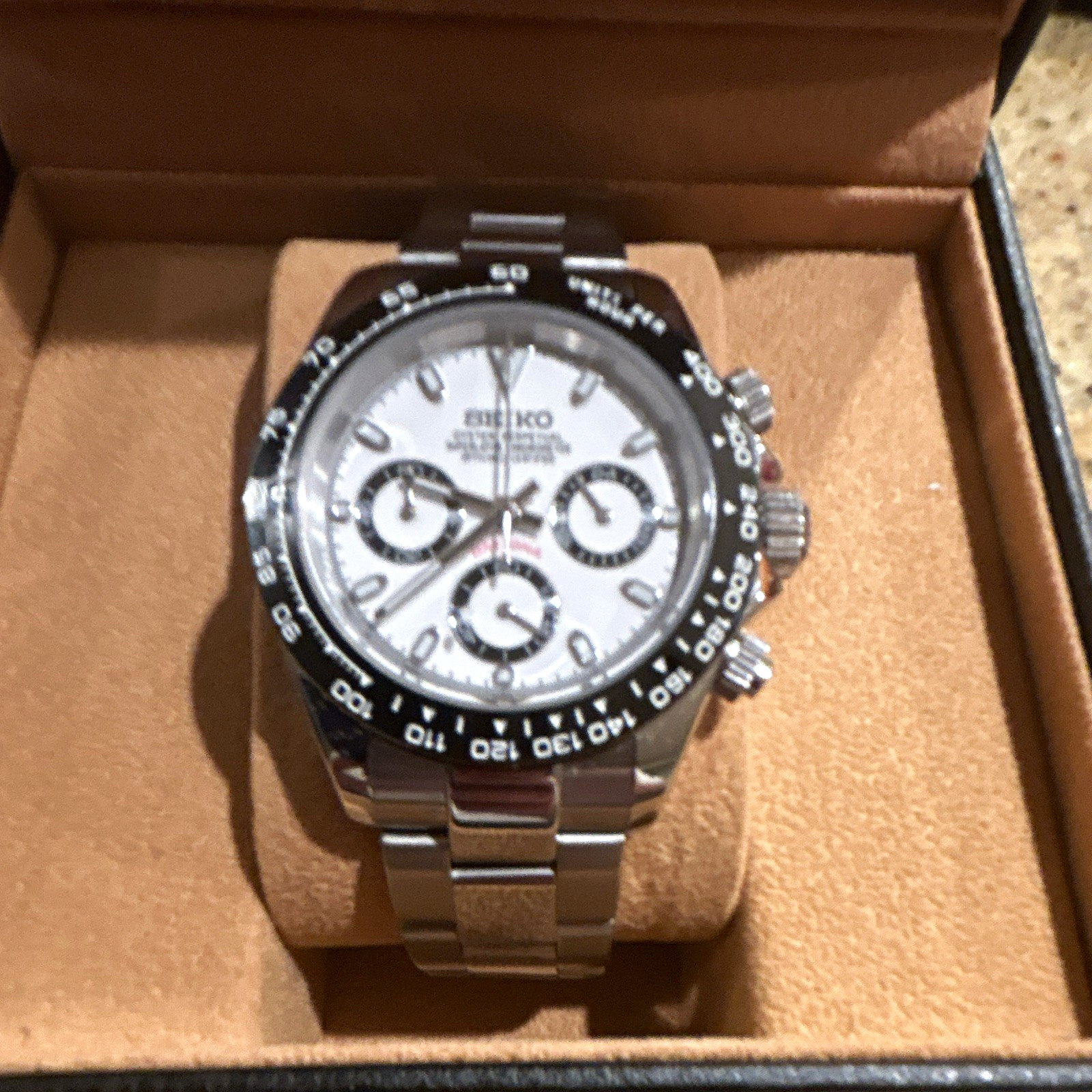 Seiko Prospex Speedtimer Quartz Chronograph White Dial Black Bezel 40mm Box