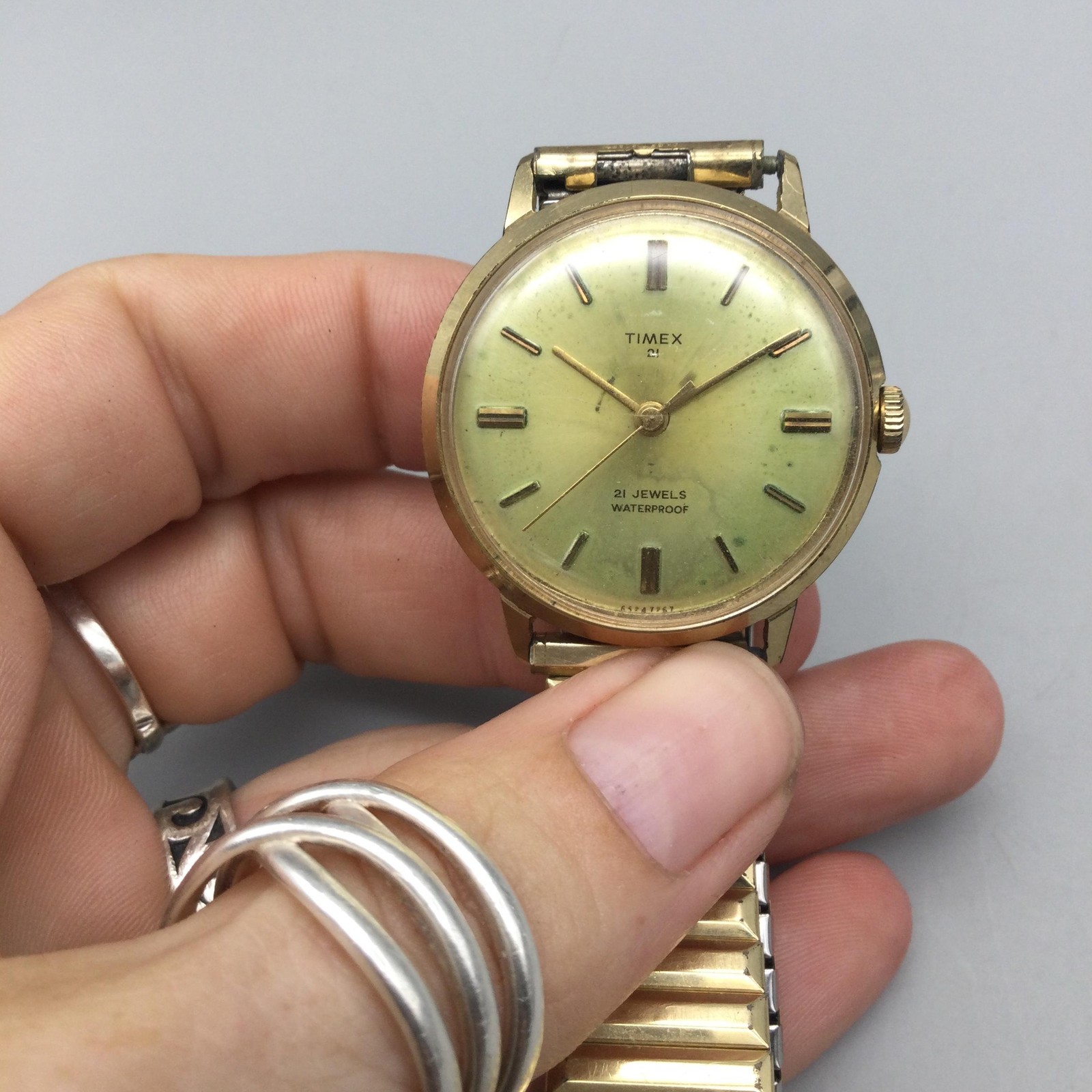 Vintage Timex 21 Jewels Waterproof Mens Watch 34mm Gold Tone 1967 Automatic