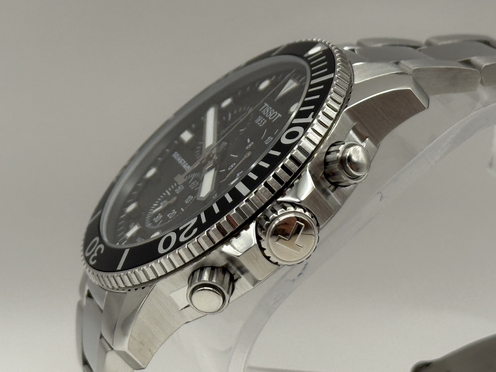 Tissot Seastar 1000 Men’s Black Watch – T120.417.11.051.00