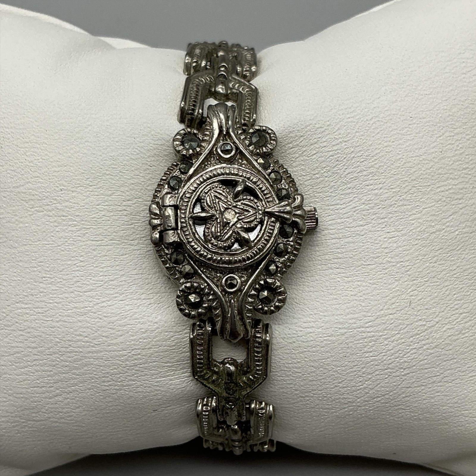 Asireck Marcasite Watch Women 18mm Silver Tone Hidden Dial New Battery 6.25″